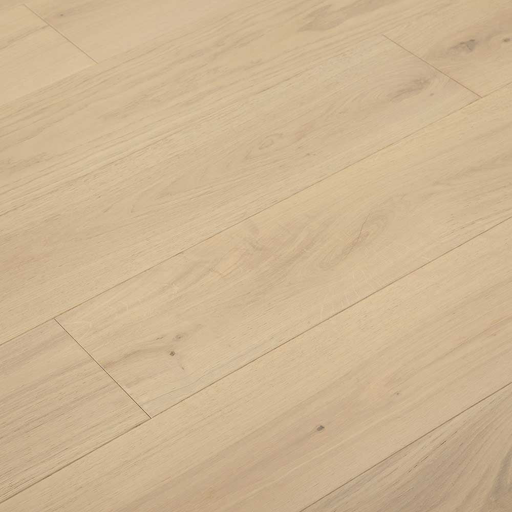 Premier Oak Engineered Hardwood